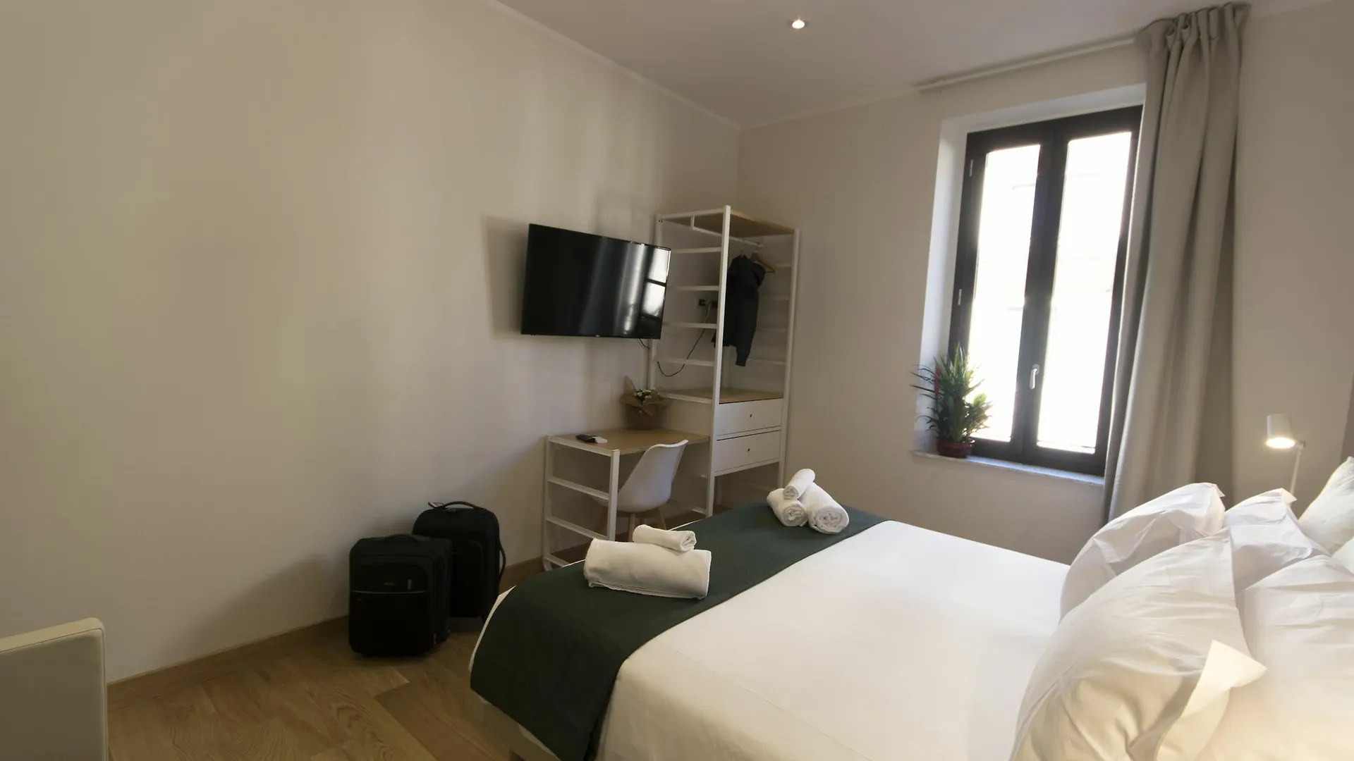 Colosseo Guest House Rome