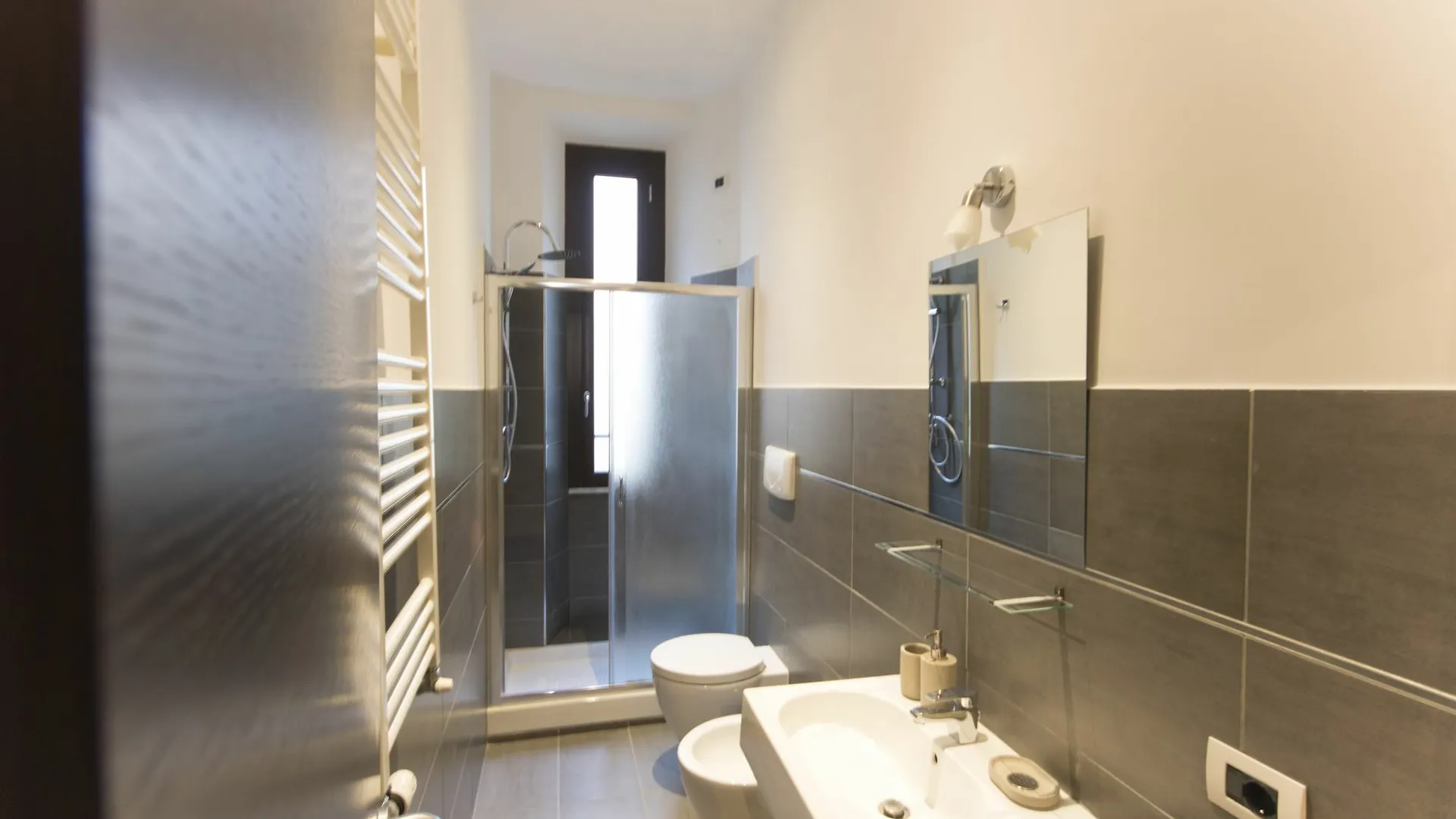 Colosseo Guest House ローマ